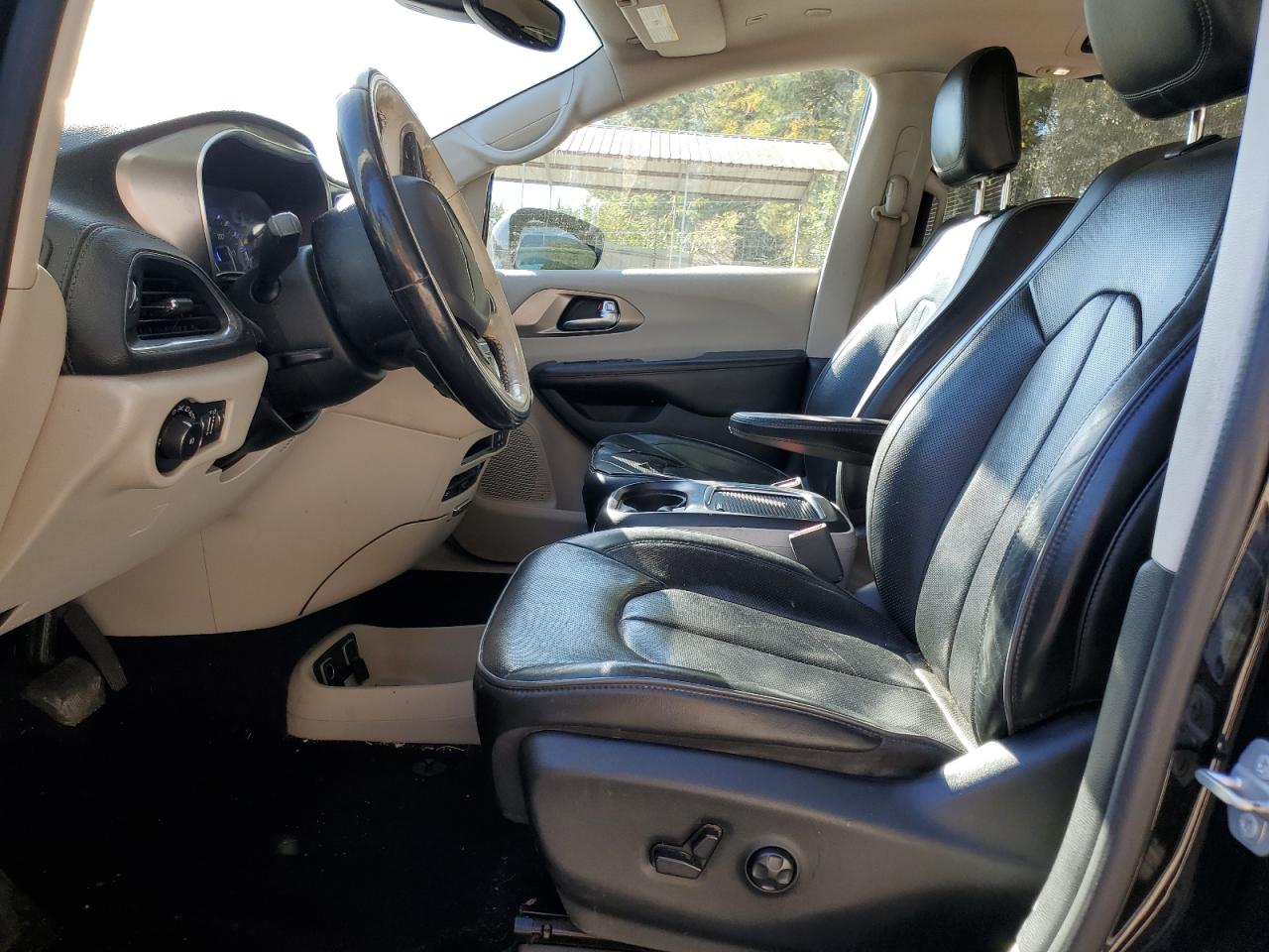 2019 Chrysler Pacifica Limited VIN: 2C4RC1GG4KR705593 Lot: 89536395