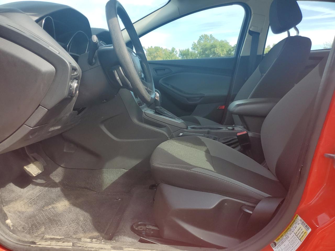 2012 Ford Focus Se VIN: 1FAHP3F25CL225693 Lot: 82182585