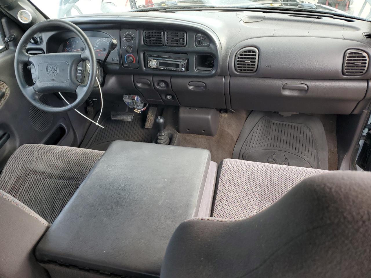 2001 Dodge Ram 1500 VIN: 3B7HF13Z71G710950 Lot: 82335515