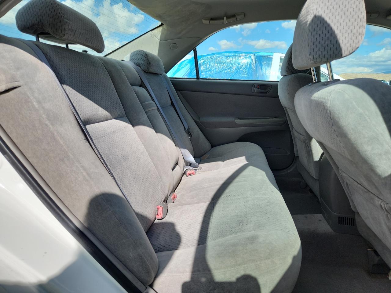 2004 Toyota Camry Le VIN: 4T1BF30K74U067120 Lot: 86119765