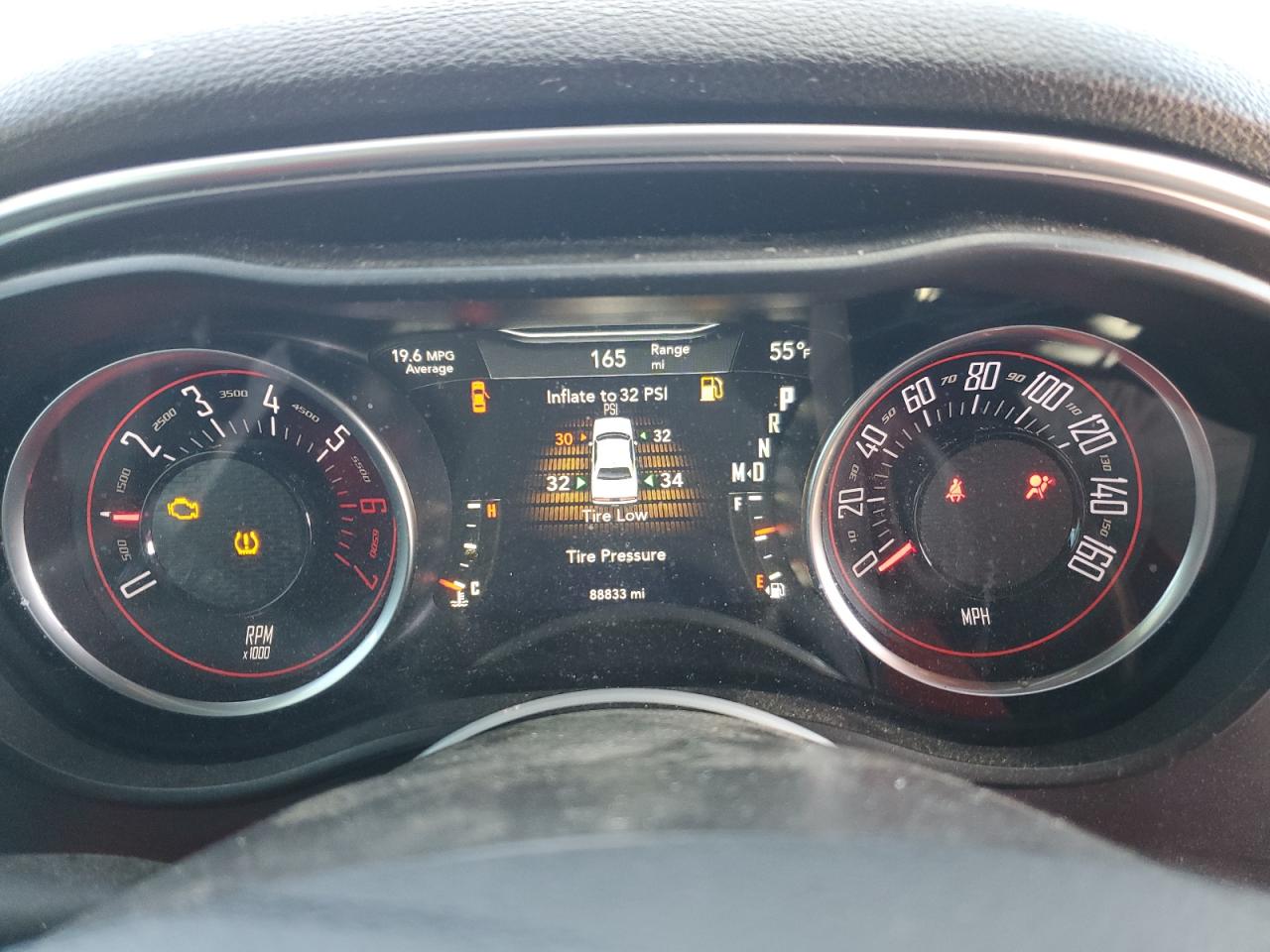 2019 Dodge Challenger R/T VIN: 2C3CDZBT2KH573689 Lot: 89931035