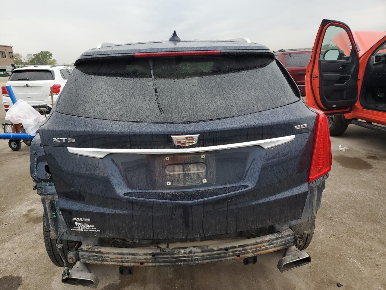 2017 Cadillac Xt5 Premium Luxury VIN: 1GYKNERS5HZ110703 Lot: 86618085