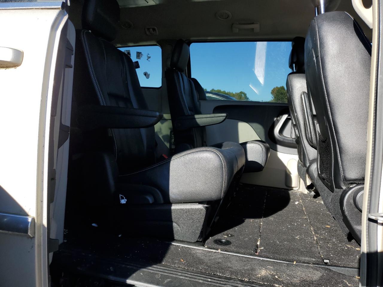 2016 Chrysler Town & Country Touring VIN: 2C4RC1BG1GR293390 Lot: 86977085