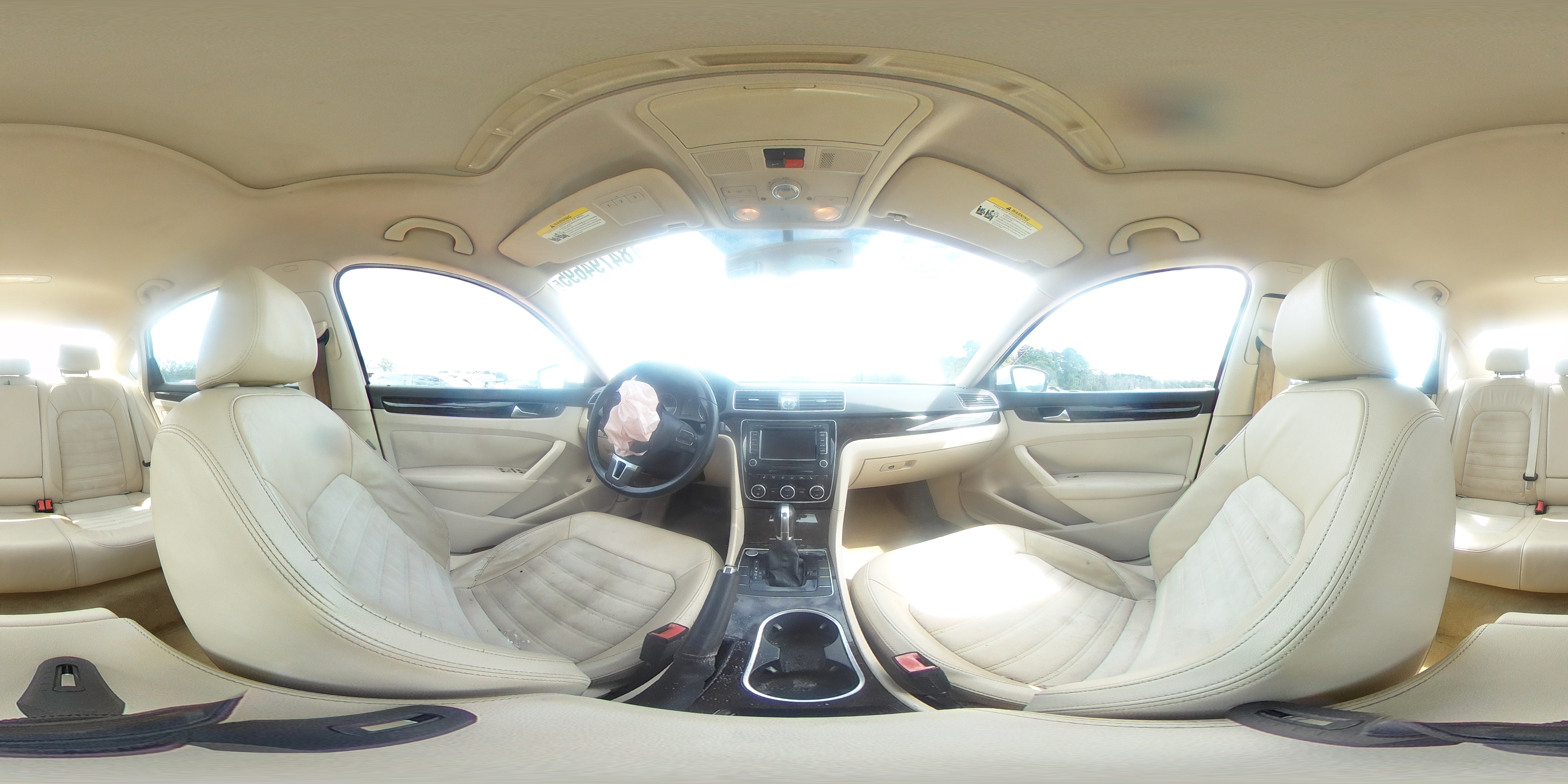 2014 Volkswagen Passat Sel VIN: 1VWCT7A30EC098892 Lot: 84794695