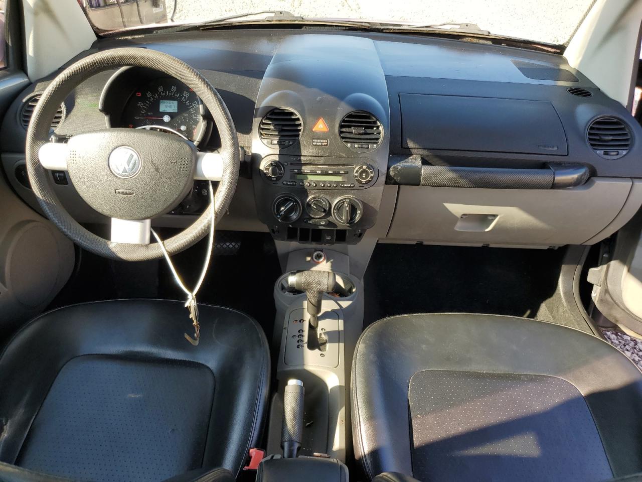 2005 Volkswagen New Beetle Gl VIN: 3VWBM31Y65M368932 Lot: 85523735