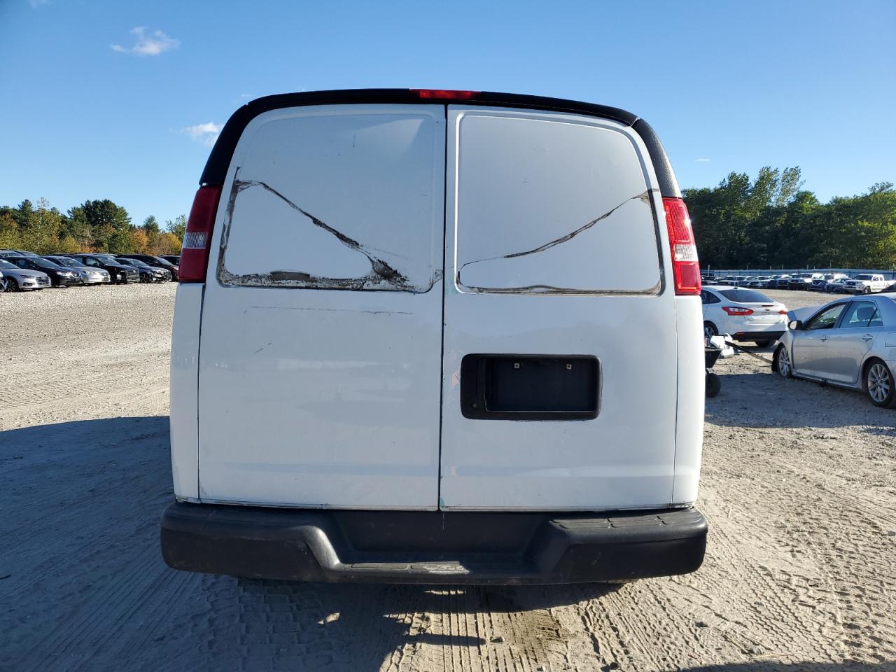 2017 Chevrolet Express G2500 VIN: 1GCWGAFF4H1340247 Lot: 84942565