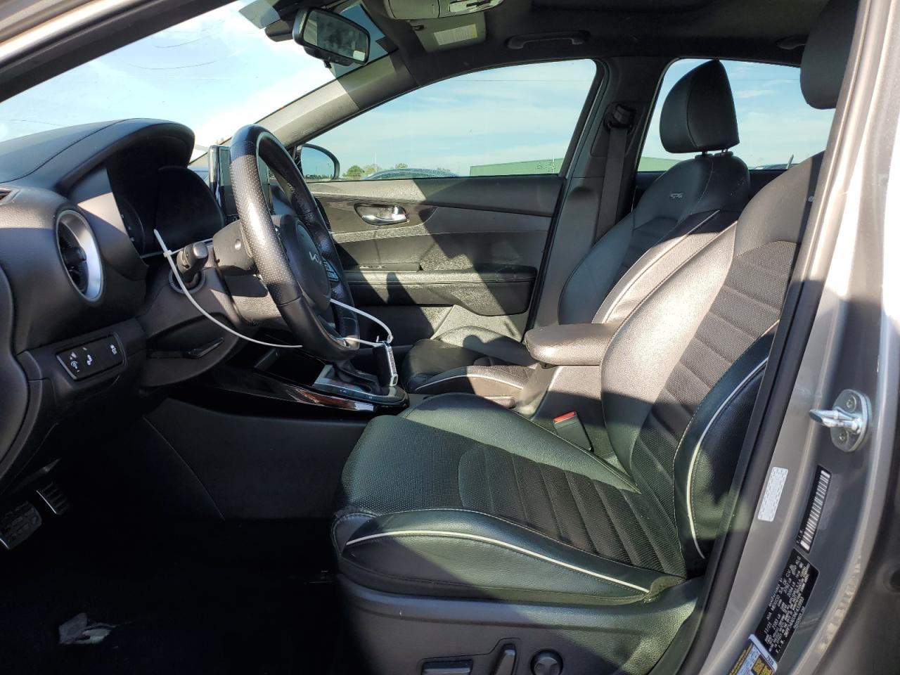 2022 Kia Forte Gt Line VIN: 3KPF54AD3NE433993 Lot: 84480175