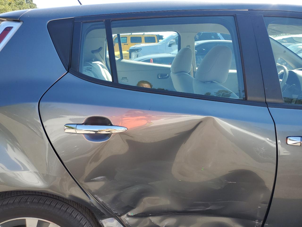 2015 Nissan Leaf S VIN: 1N4AZ0CP7FC314633 Lot: 81781405