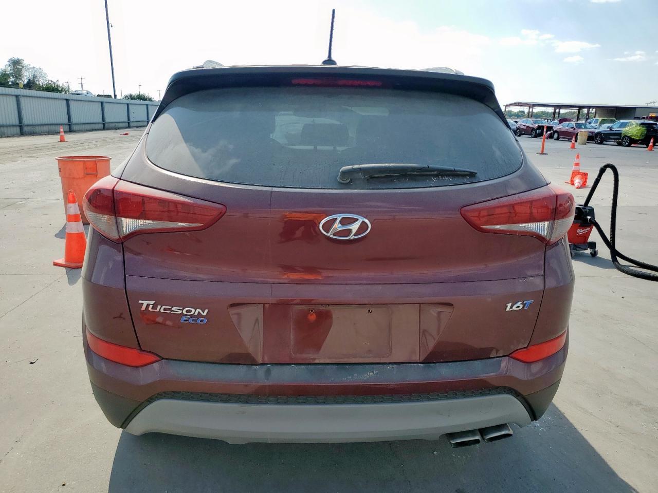 2017 Hyundai Tucson Limited VIN: KM8J33A26HU385836 Lot: 85172135