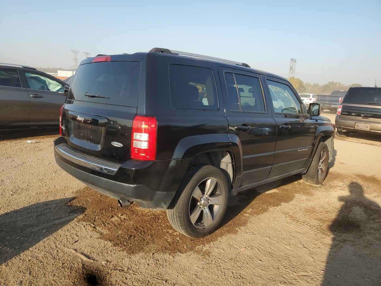 2016 Jeep Patriot Latitude black null gas 1C4NJRFB8GD610876 photo #4