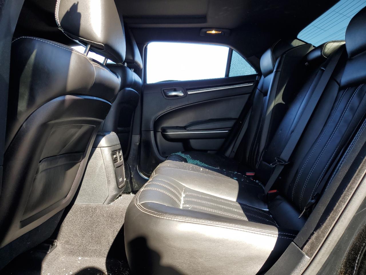 2020 Chrysler 300 S VIN: 2C3CCABG4LH128461 Lot: 86813255