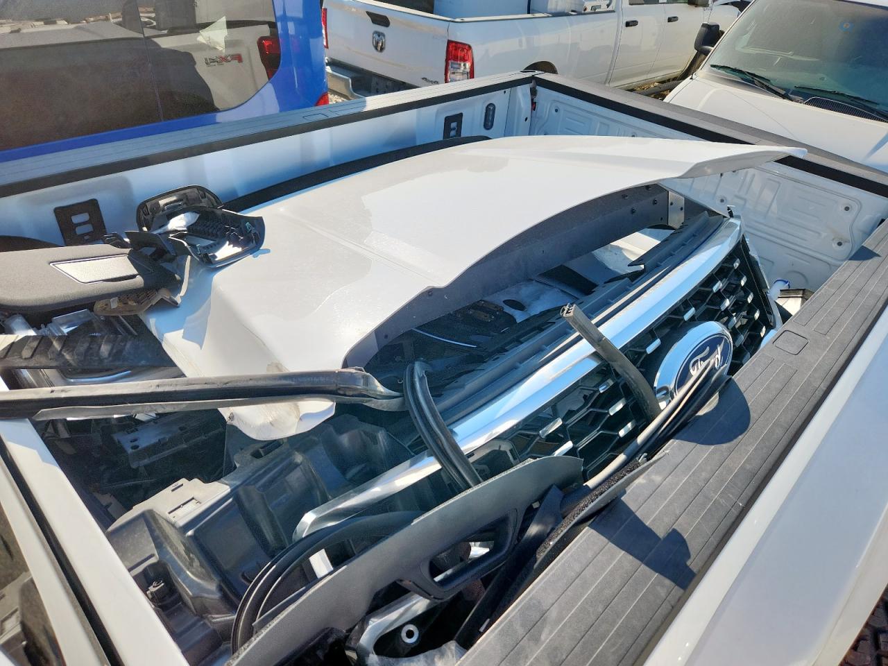 2024 Ford F350 Super Duty VIN: 1FT8W3DT5REC38255 Lot: 84423935