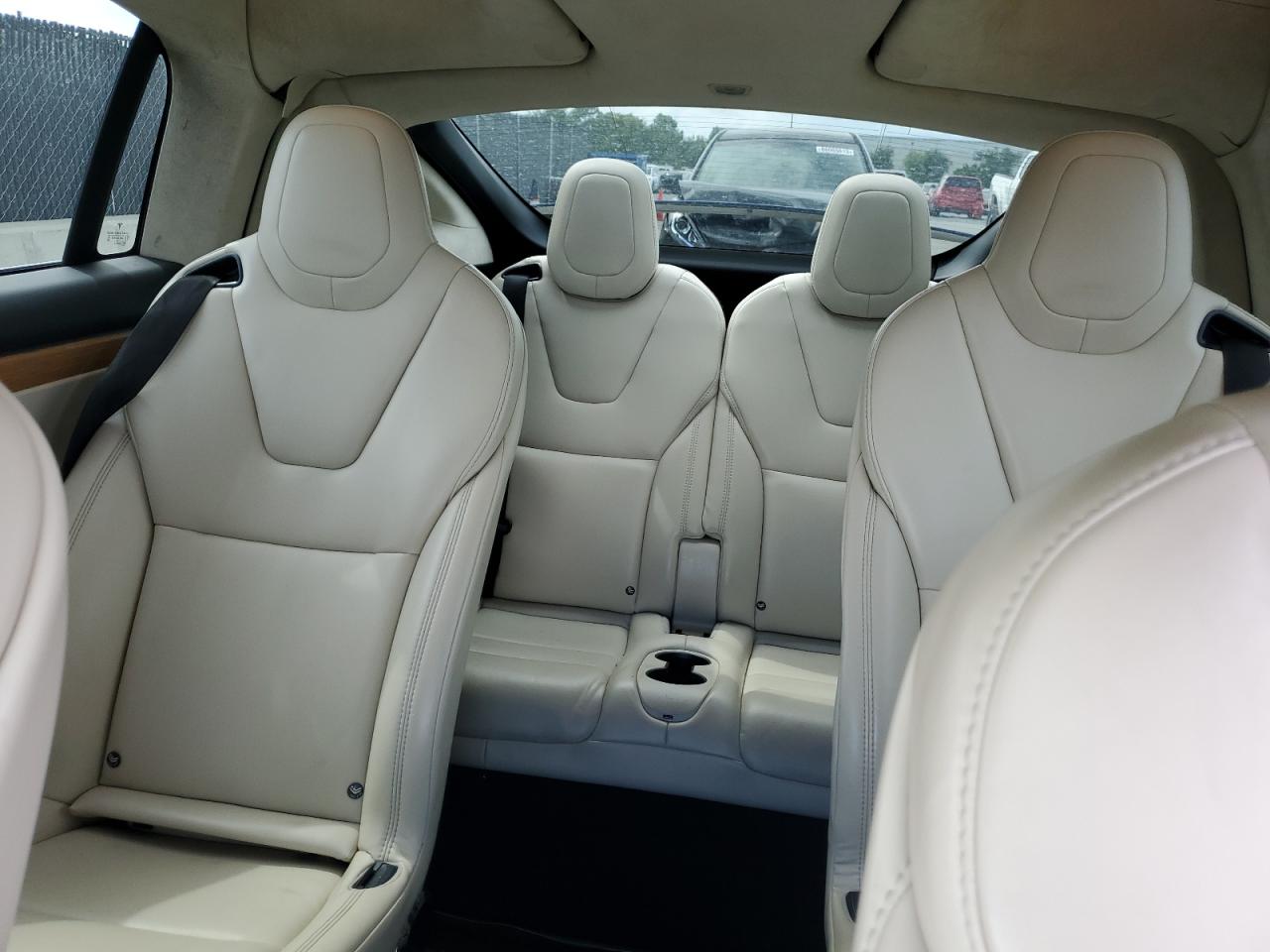 2019 Tesla Model X VIN: 5YJXCBE28KF151653 Lot: 85542765