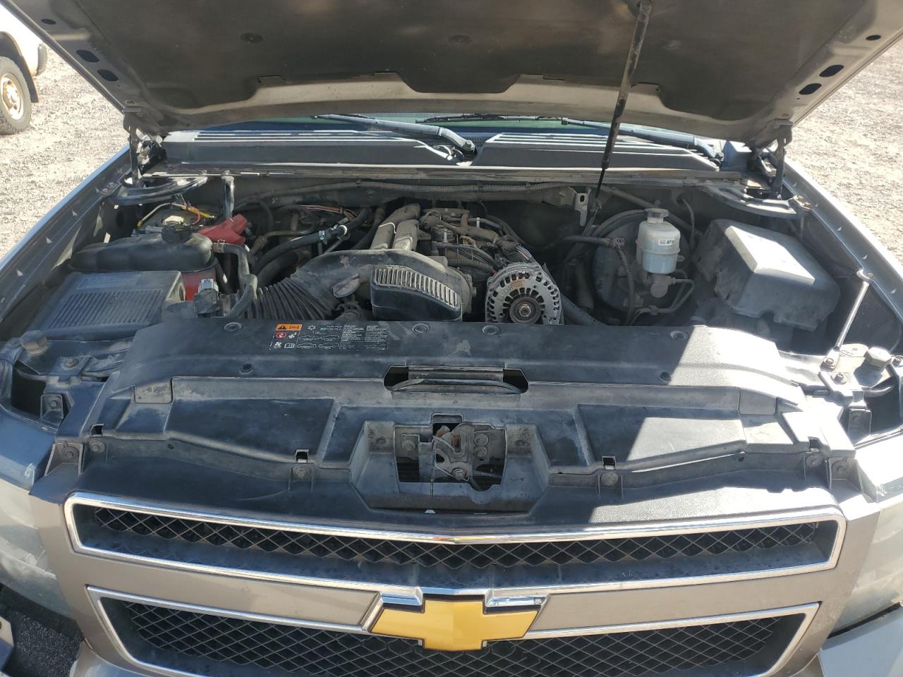 2012 Chevrolet Suburban C1500 Ls VIN: 1GNSCHE04CR200166 Lot: 85564915