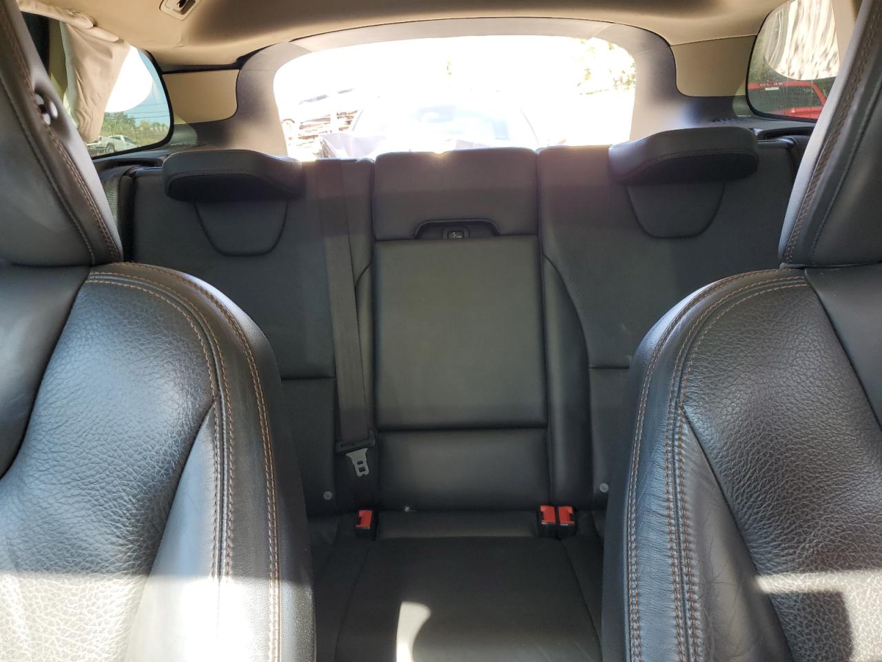 2011 Volvo Xc60 T6 VIN: YV4902DZ8B2158506 Lot: 84947205