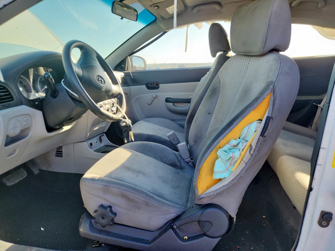 2011 Hyundai Accent Gl VIN: KMHCM3AC8BU188527 Lot: 85367175