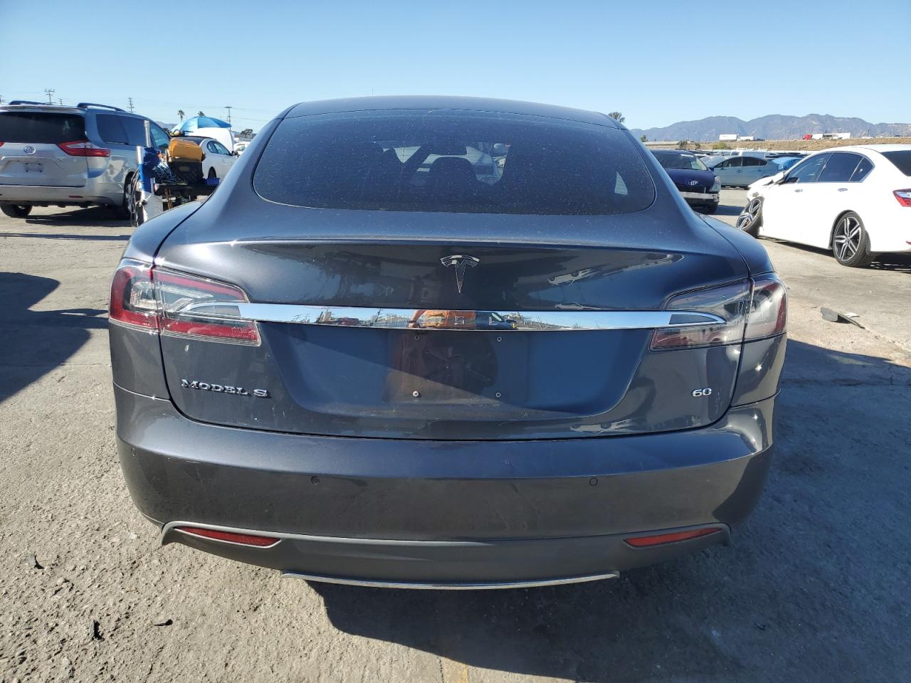 2015 Tesla Model S 60 VIN: 5YJSA1S18FFP76355 Lot: 86795565