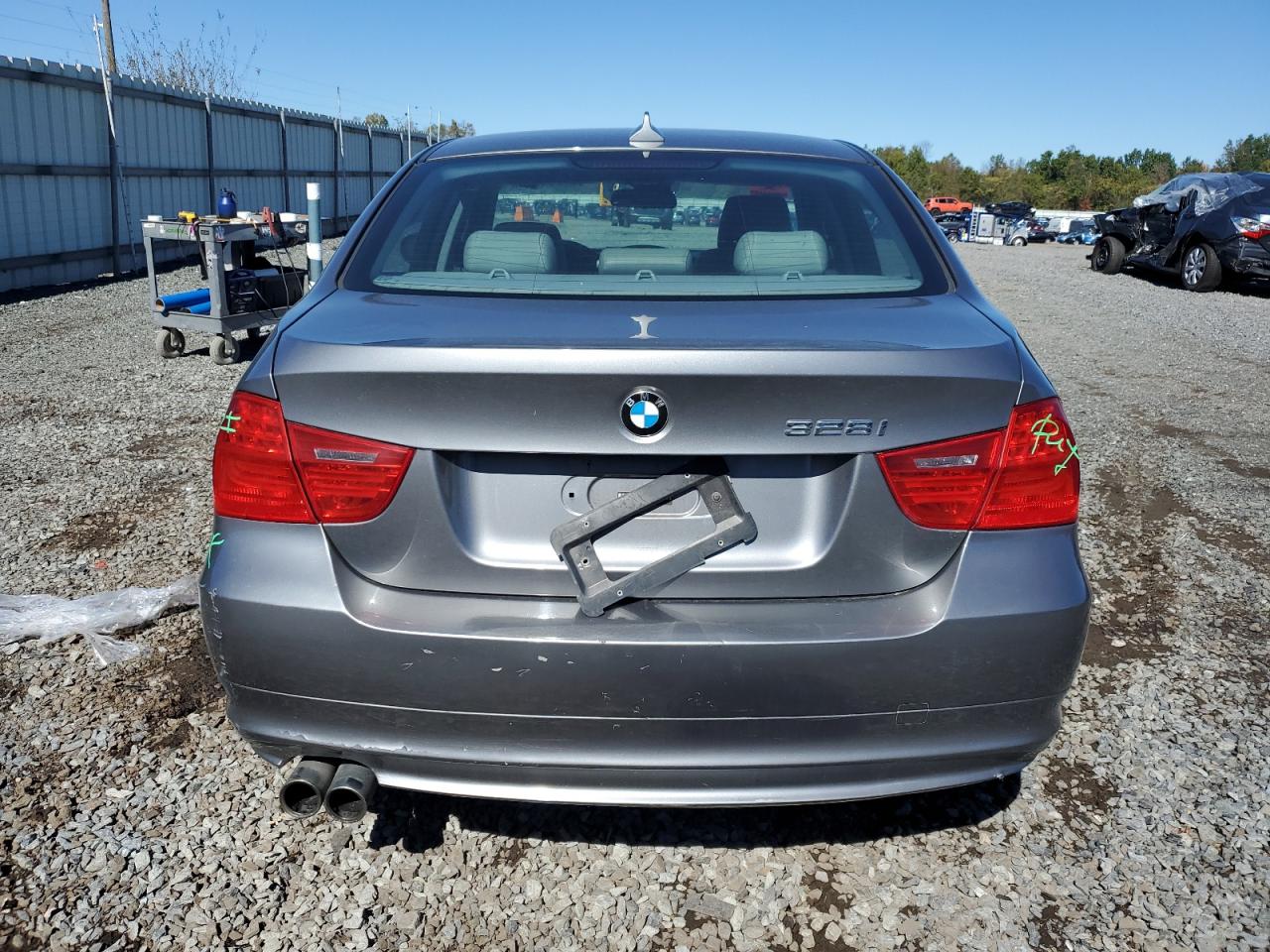 2011 BMW 328 Xi VIN: WBAPK7C54BA821136 Lot: 86136625
