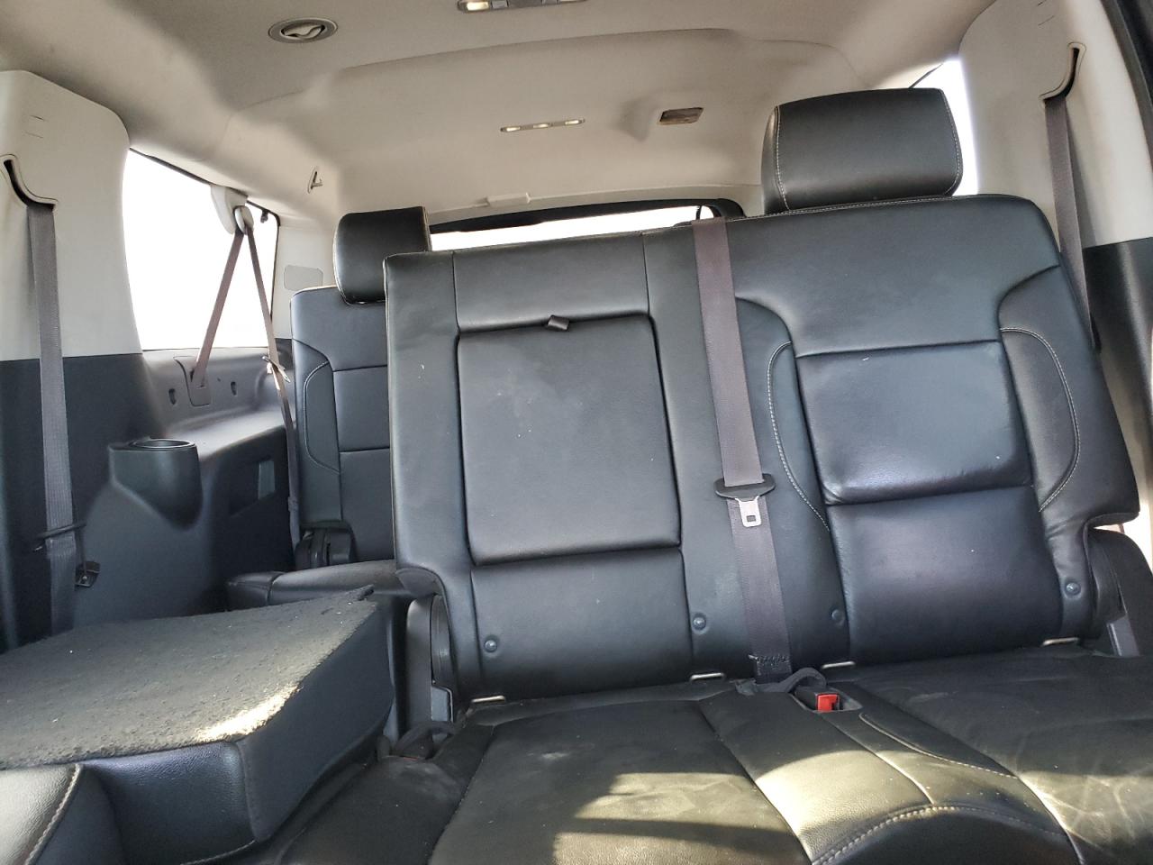 2016 Chevrolet Suburban K1500 Lt VIN: 1GNSKHKC4GR452586 Lot: 85650585