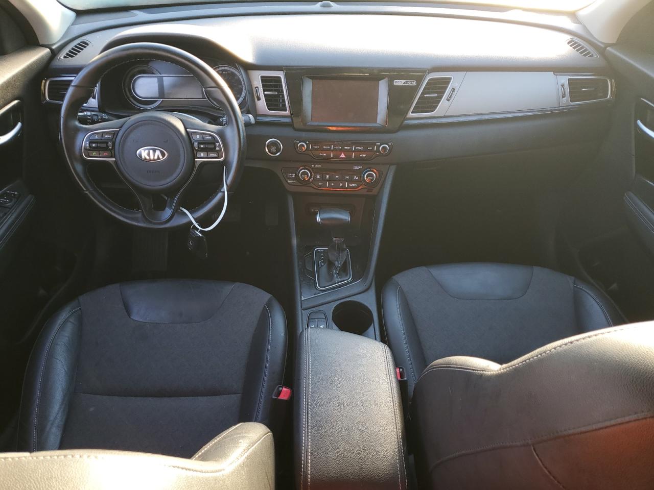 2017 Kia Niro Ex VIN: KNDCC3LC2H5053731 Lot: 90145915