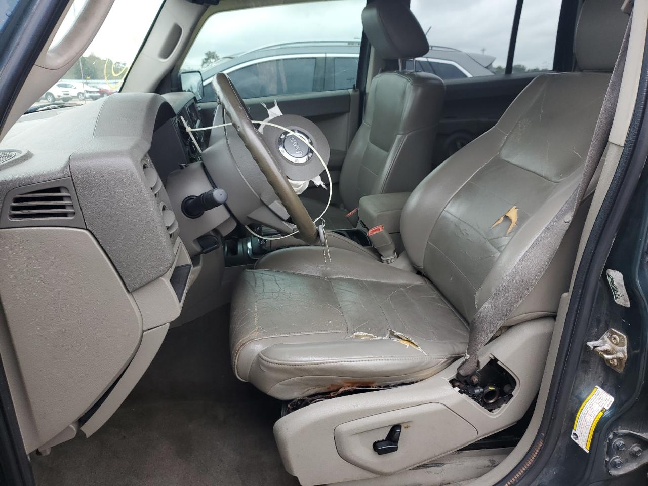 2006 Jeep Commander VIN: 1J8HG48N66C122755 Lot: 83857805