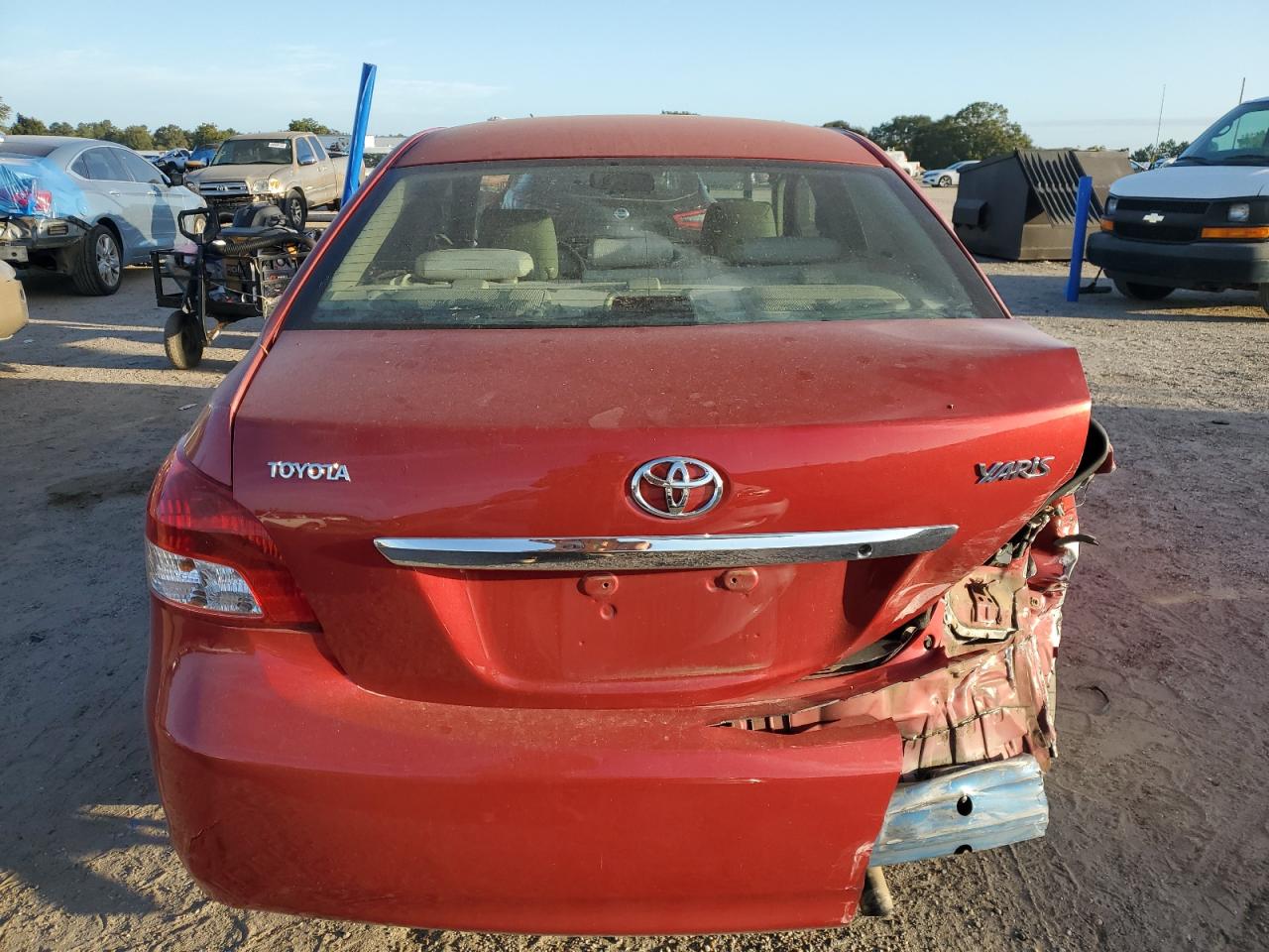 2009 Toyota Yaris VIN: JTDBT903091315564 Lot: 84480265