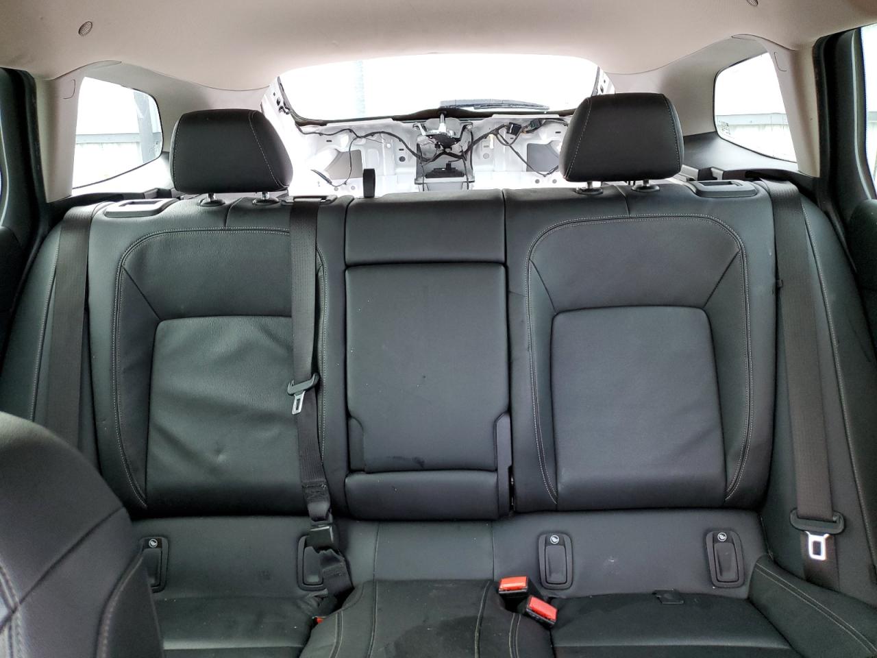 2018 Buick Regal Tourx Essence VIN: W04GV8SX7J1125804 Lot: 82267155