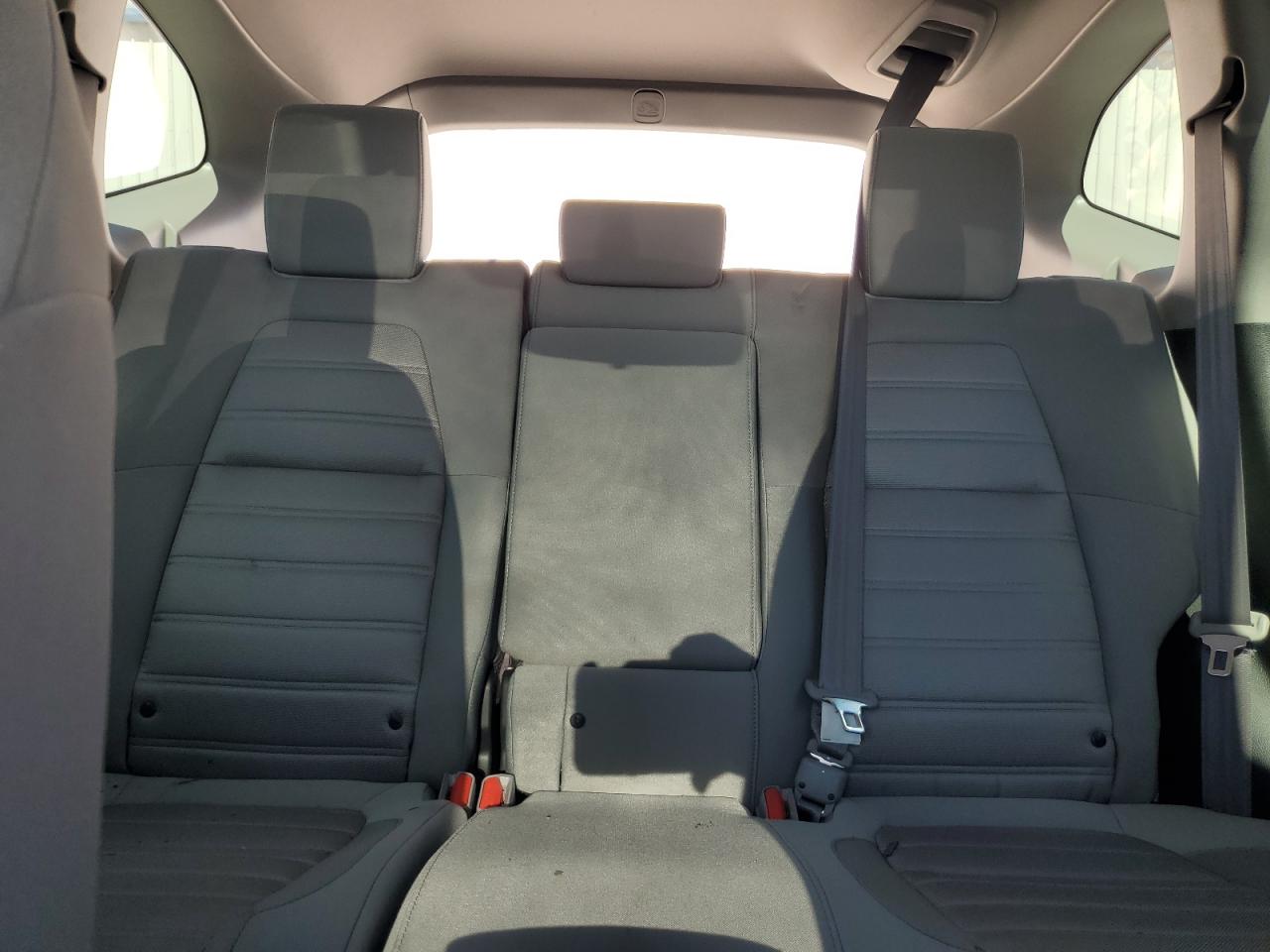 2019 Honda Cr-V Lx VIN: 2HKRW5H38KH415543 Lot: 82374725