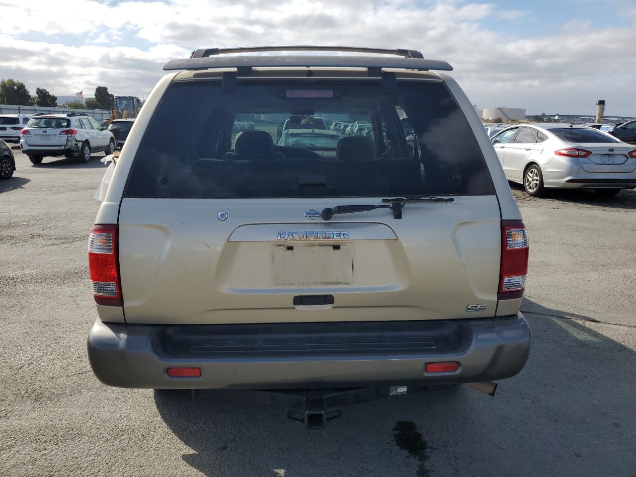 2000 Nissan Pathfinder Le VIN: JN8AR07Y2YW417820 Lot: 85601075