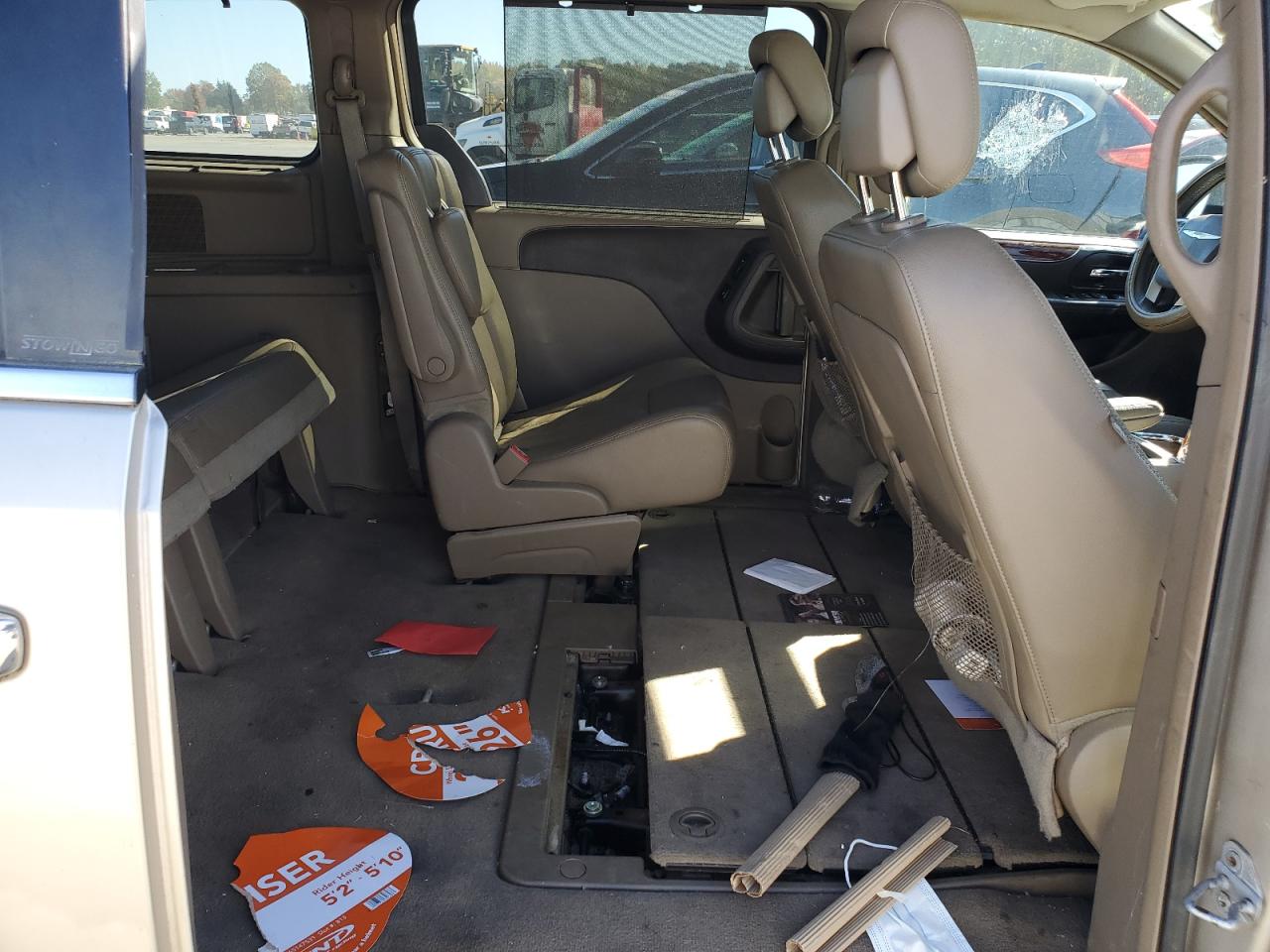 2012 Chrysler Town & Country Touring L VIN: 2C4RC1CG7CR270589 Lot: 91705655