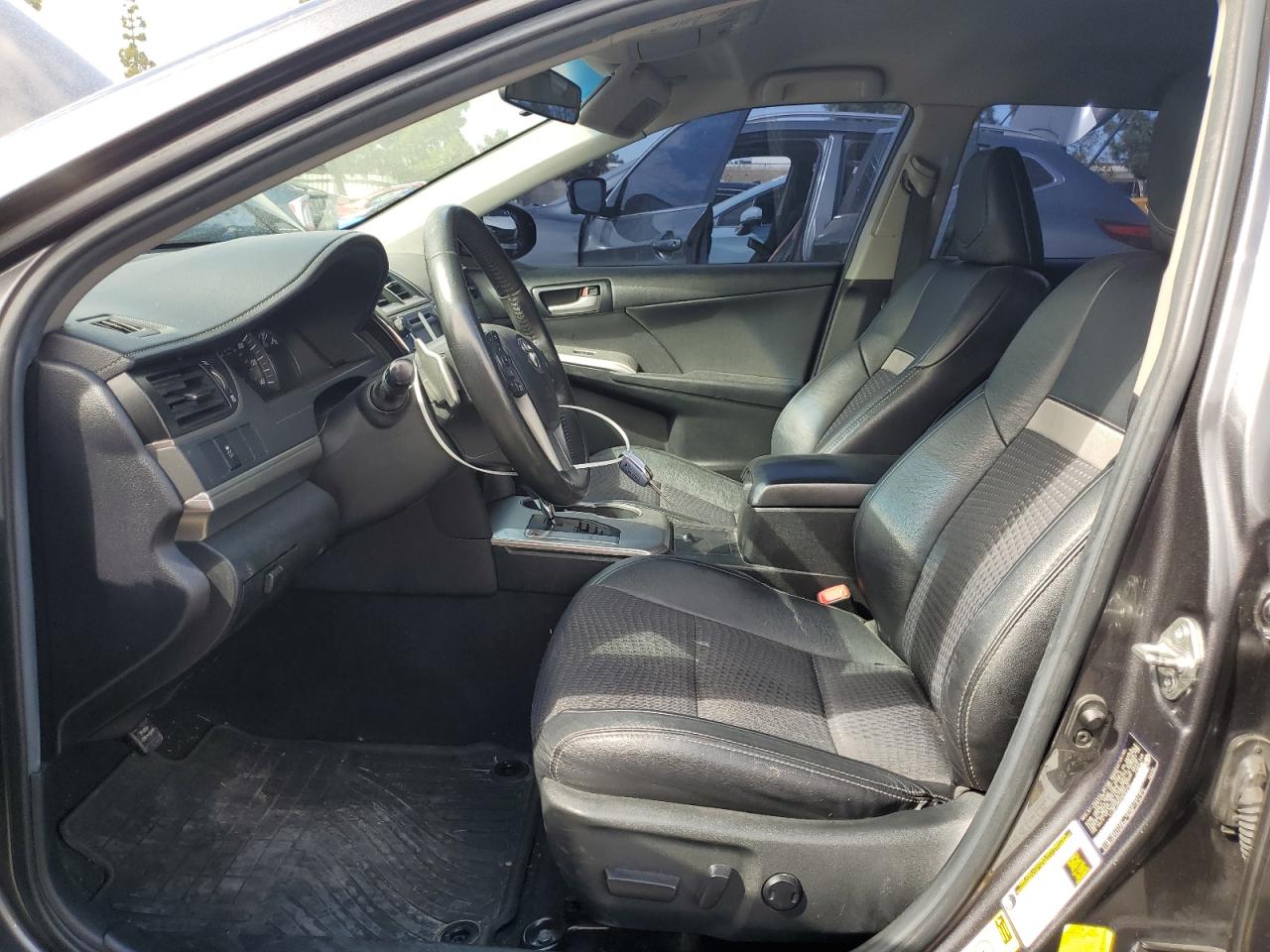 2014 Toyota Camry L VIN: 4T1BF1FKXEU757733 Lot: 85009475