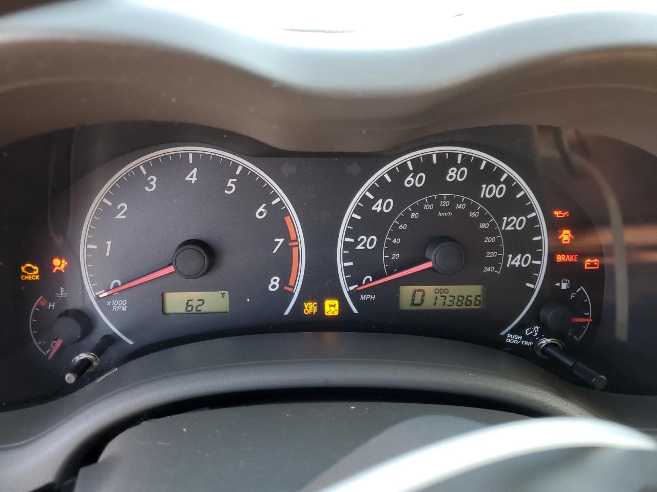 2010 Toyota Corolla Base VIN: 2T1BU4EE2AC526923 Lot: 86510855