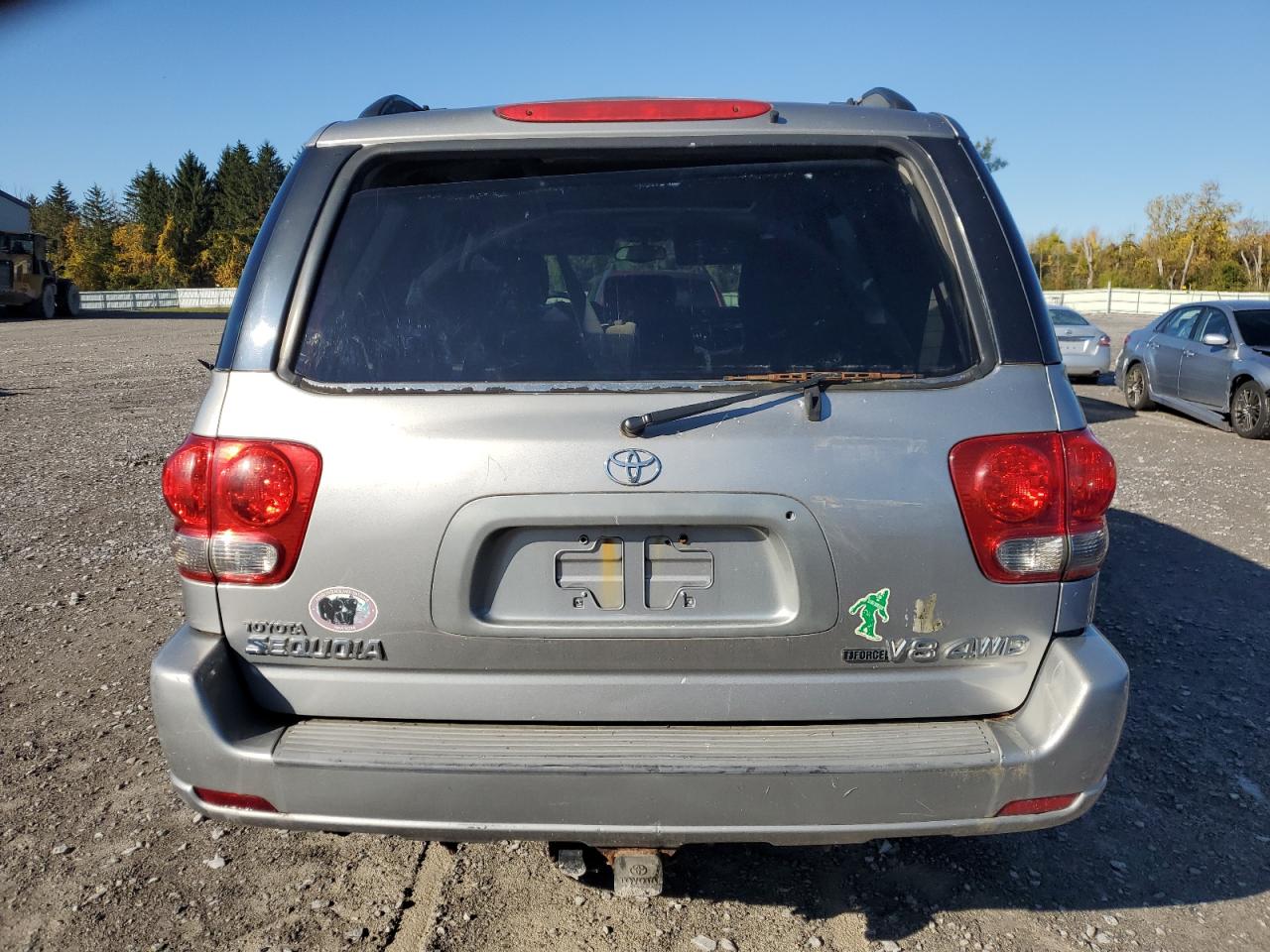 2005 Toyota Sequoia Sr5 VIN: 5TDBT44AX5S255768 Lot: 85342335
