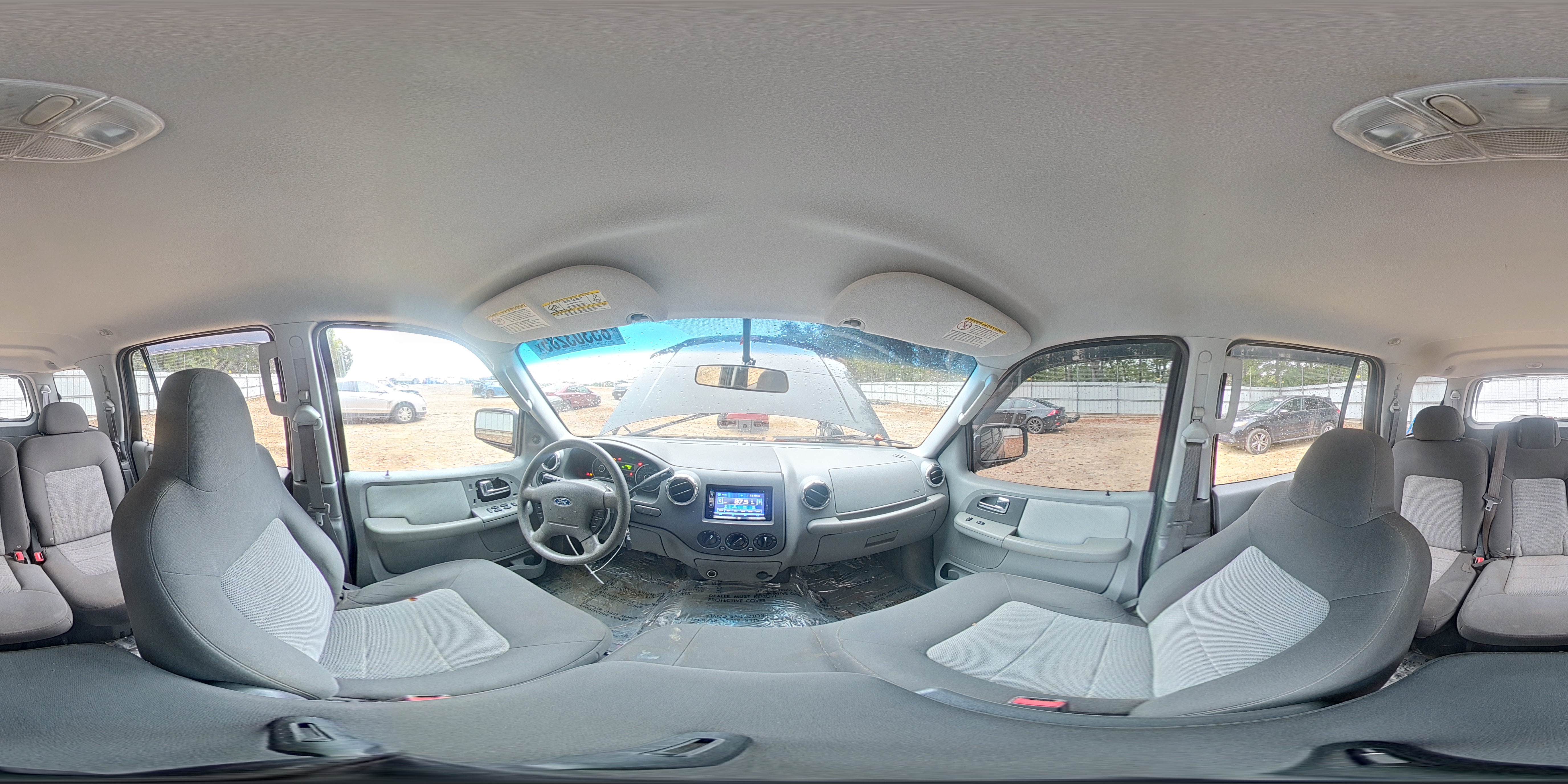 2006 Ford Expedition Xls VIN: 1FMPU13536LA90215 Lot: 82248175