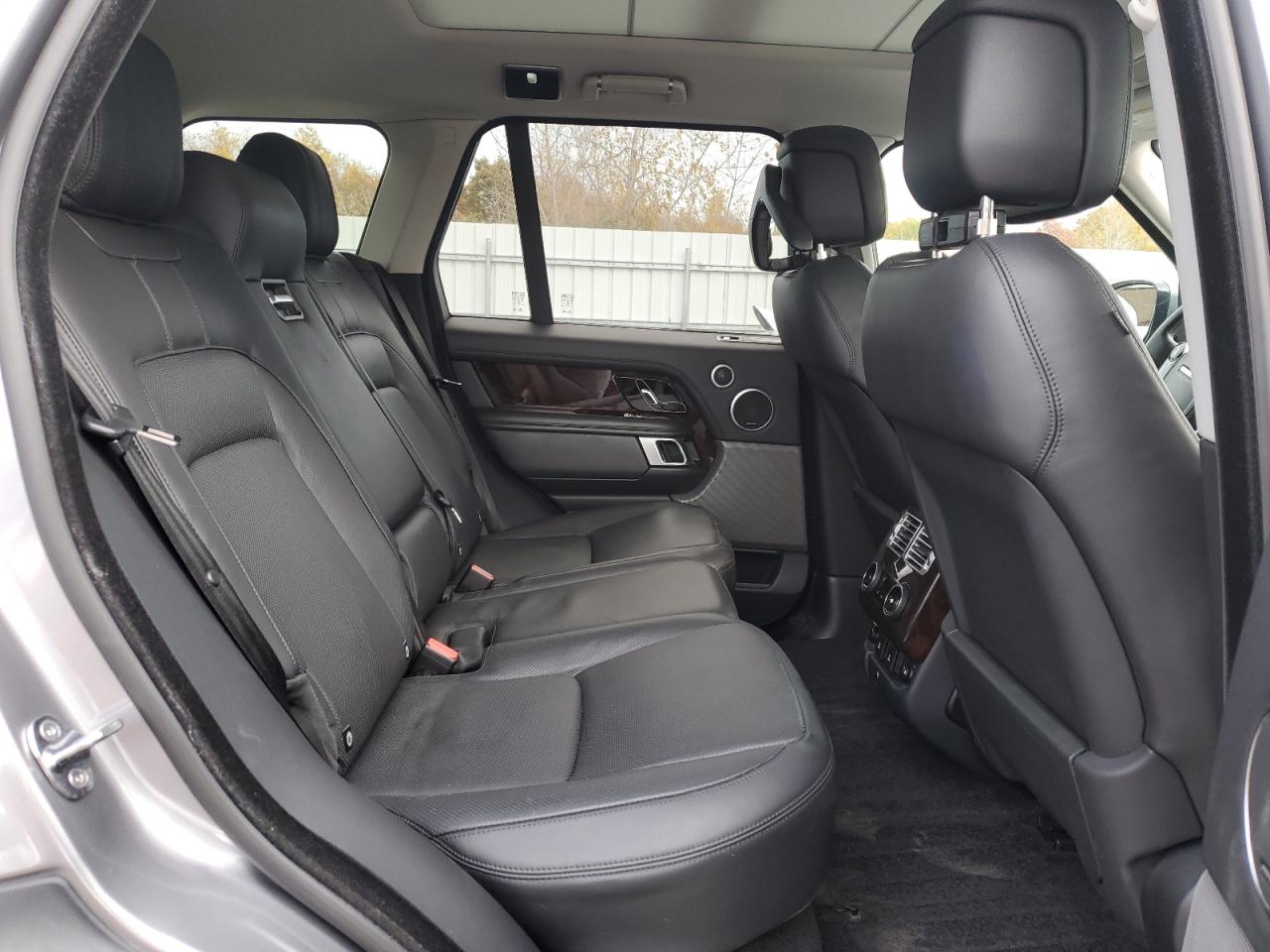 2020 Land Rover Range Rover Hse VIN: SALGS2RU8LA584231 Lot: 89704925