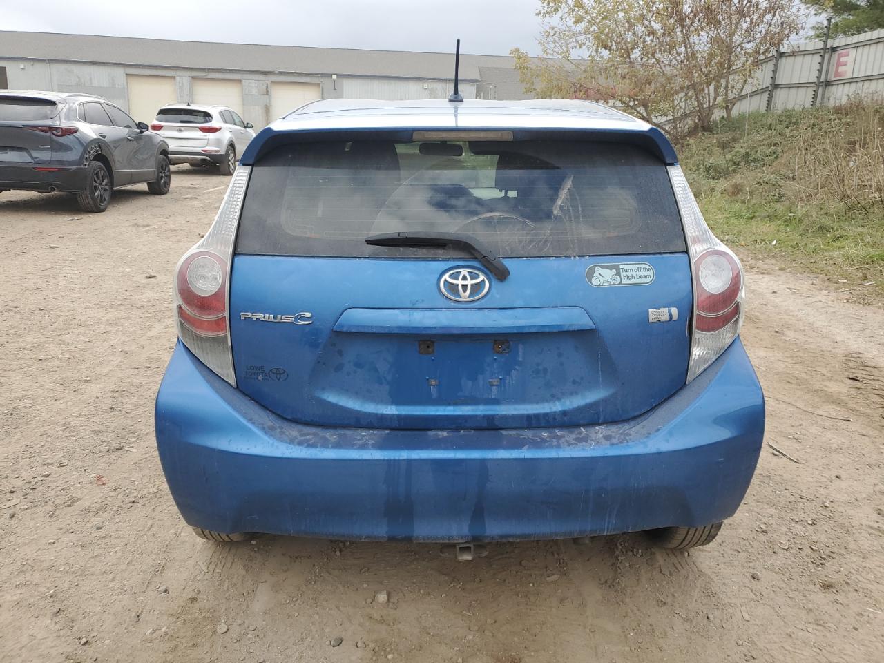 2014 Toyota Prius C VIN: JTDKDTB3XE1565265 Lot: 90827225