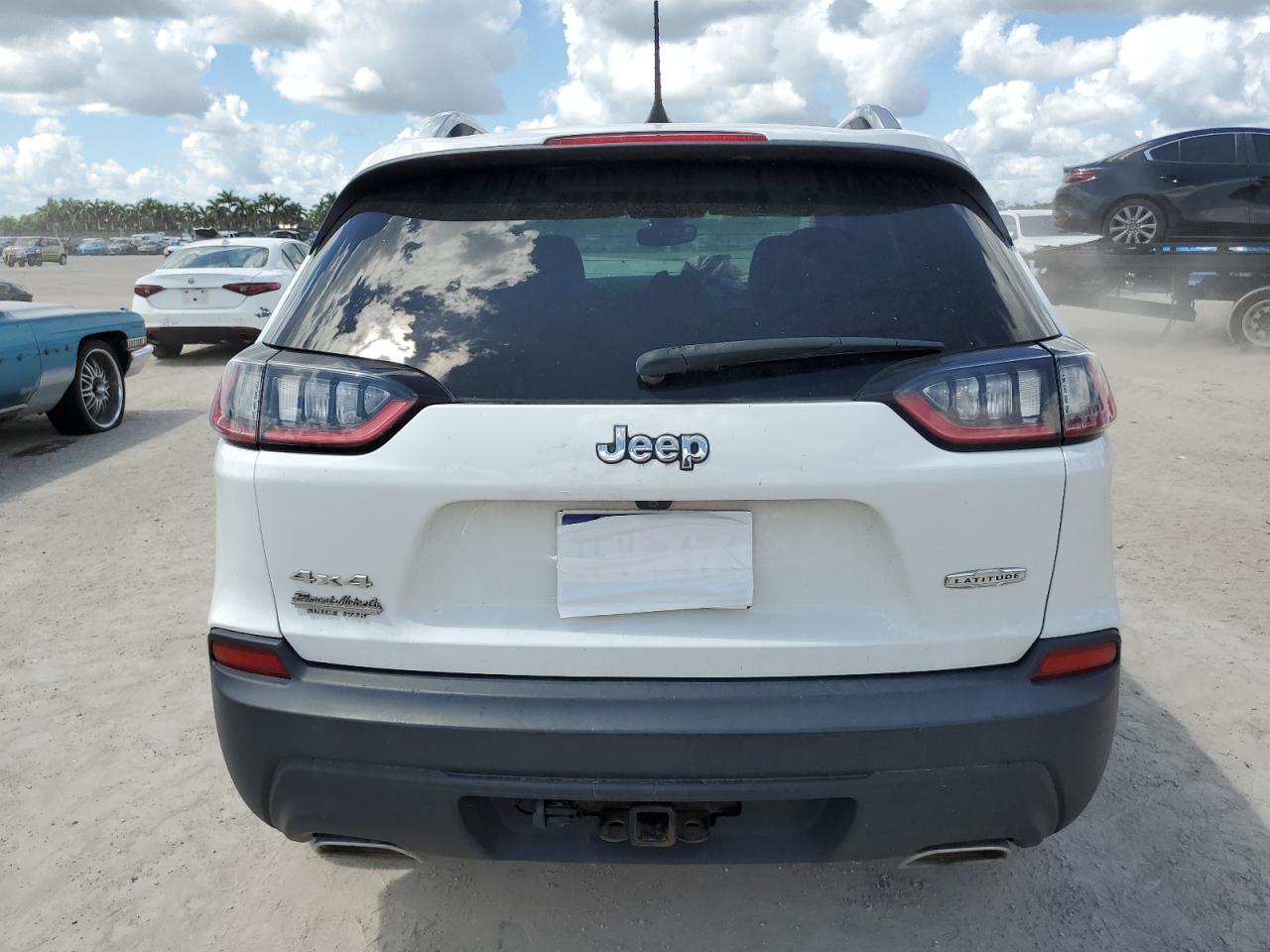 2019 Jeep Cherokee Latitude Plus VIN: 1C4PJMLN7KD157613 Lot: 81943995