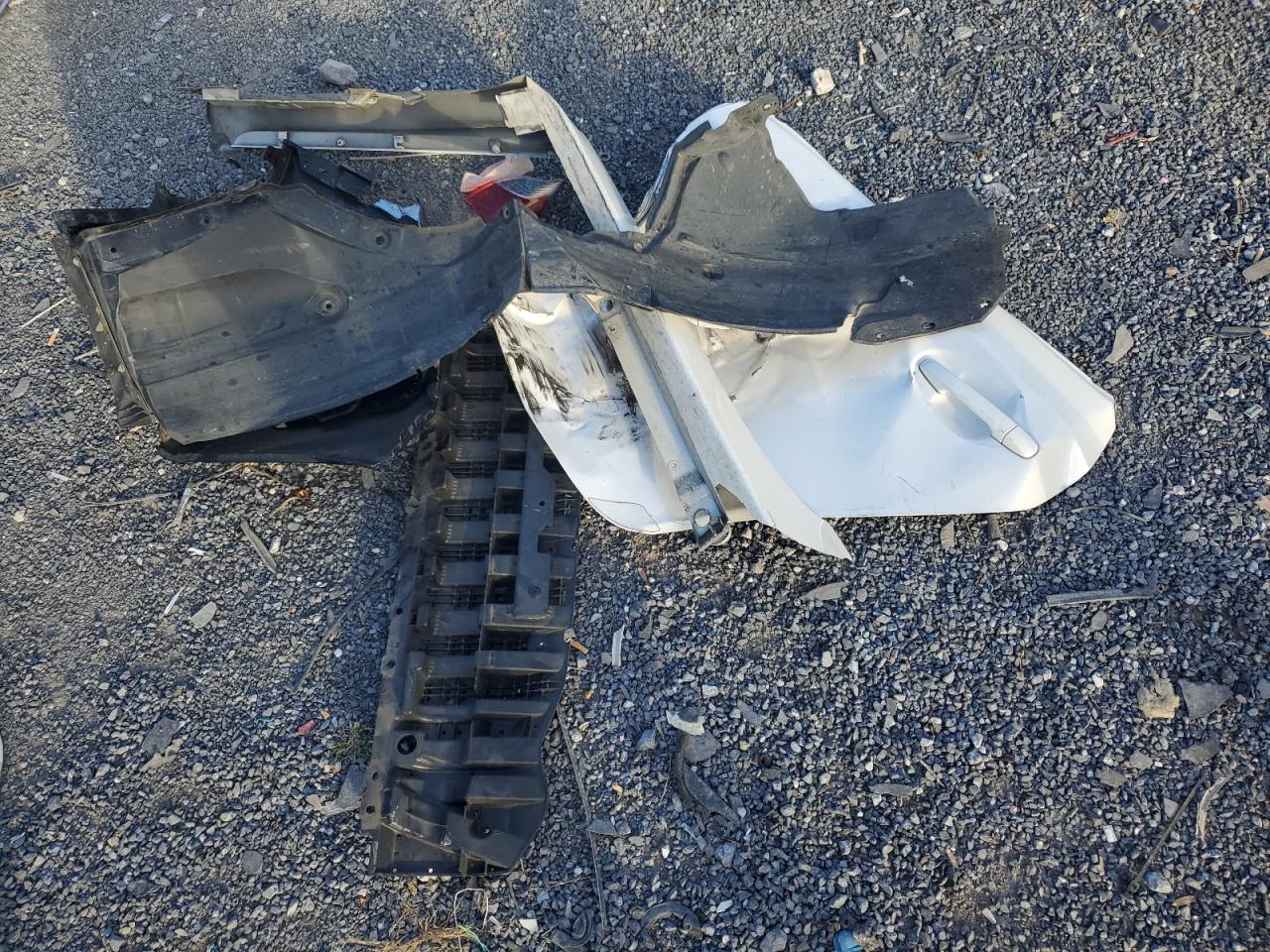 2014 Toyota Prius VIN: JTDKN3DU2E0382032 Lot: 90610625