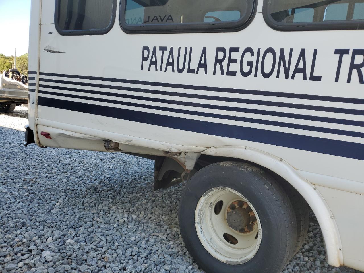 2017 Ford Econoline E450 Super Duty Cutaway Van VIN: 1FDFE4FS1HDC32781 Lot: 84877225