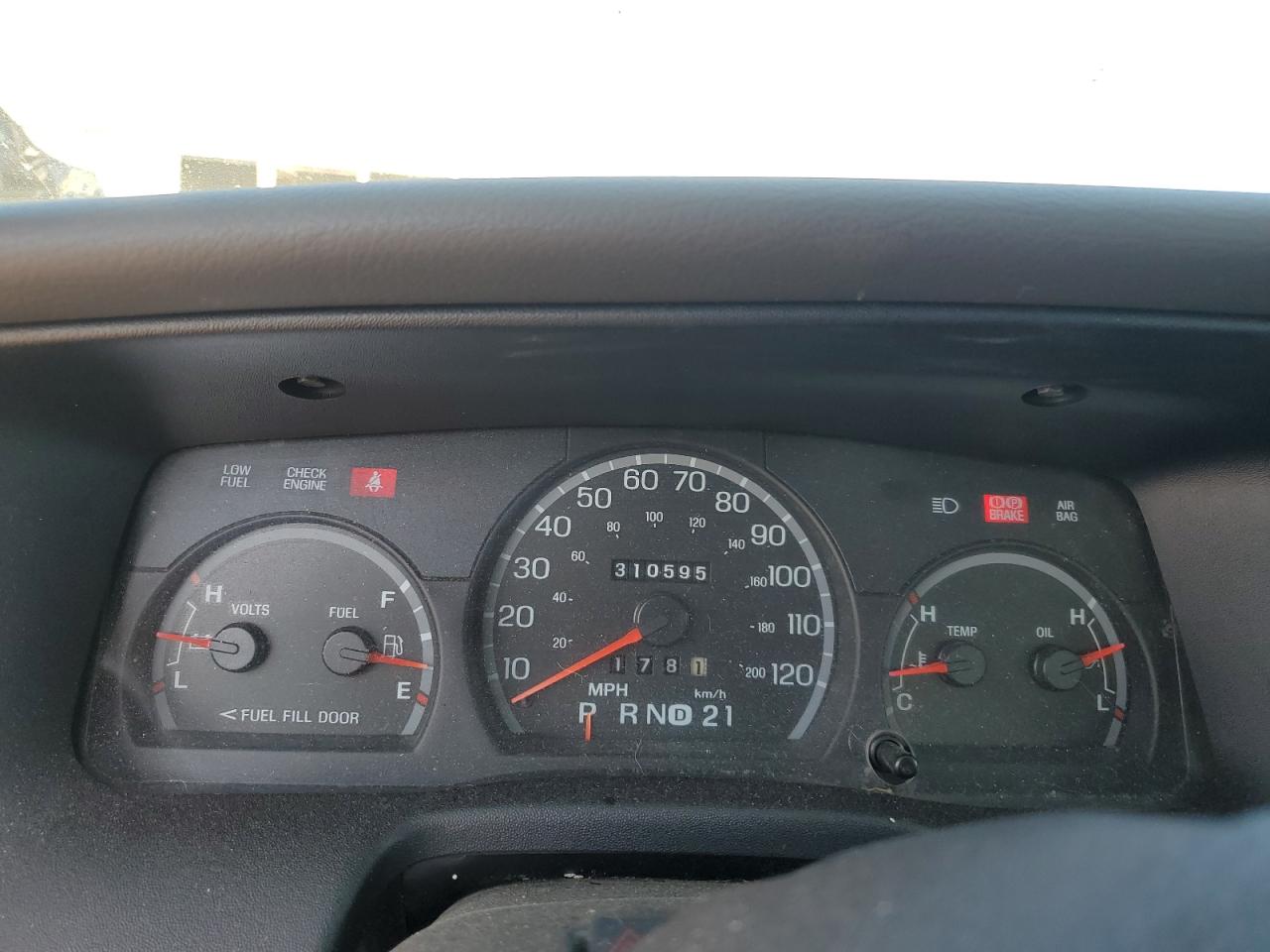 2005 Ford Crown Victoria Lx VIN: 2FAHP74W85X150894 Lot: 86244085