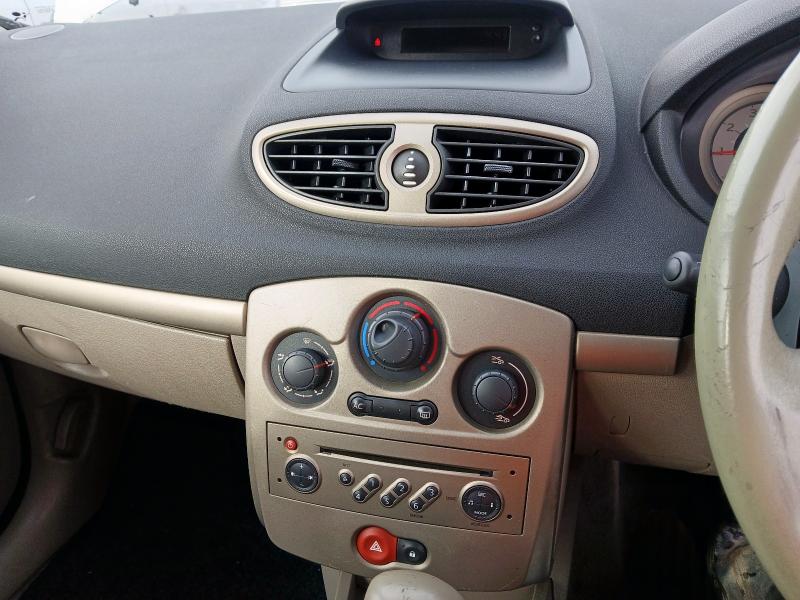 2006 RENAULT CLIO 1.6 VVT PRIVILEGE 5DR AUTO