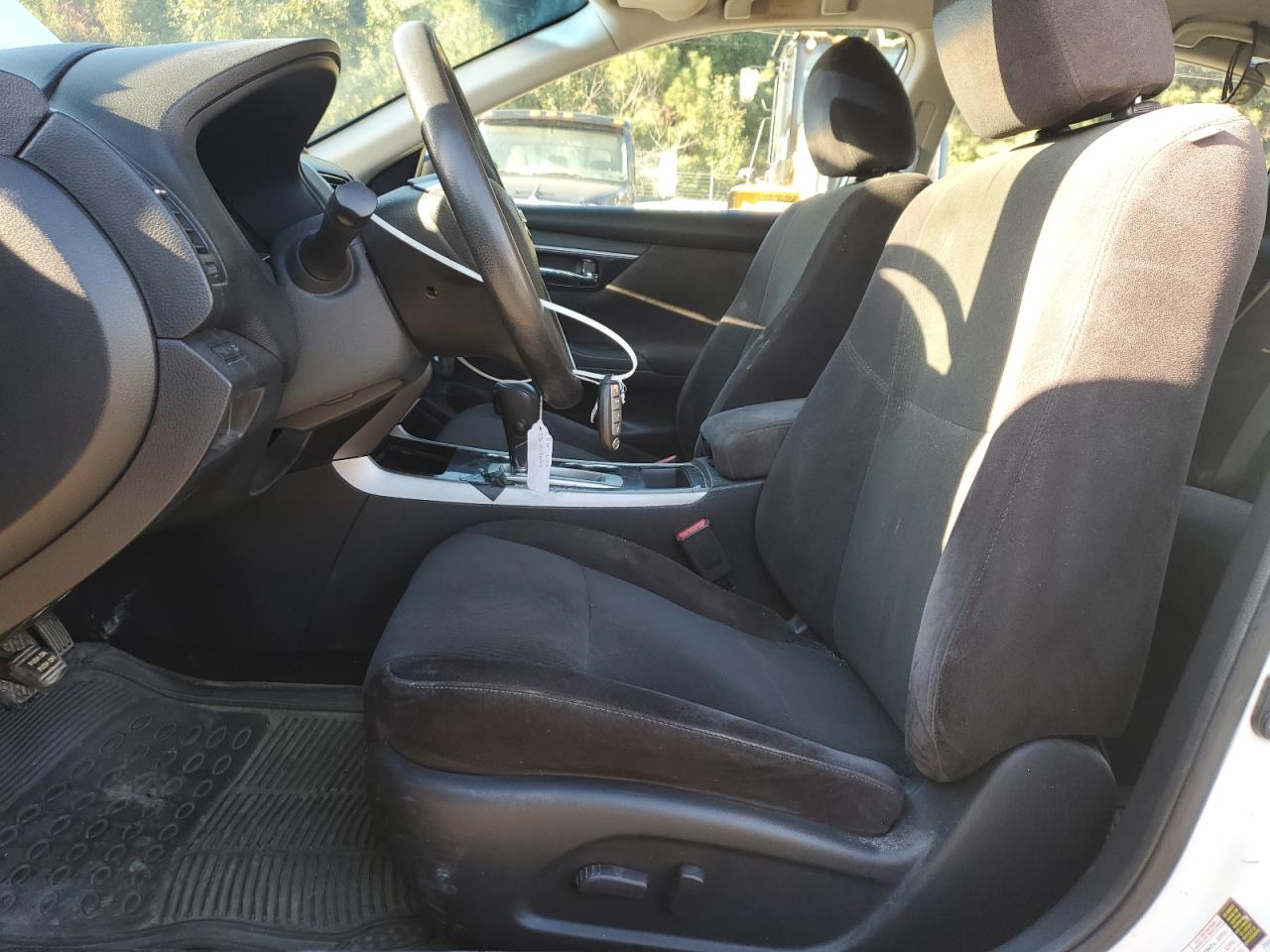 2013 Nissan Altima 2.5 VIN: 1N4AL3AP1DN426383 Lot: 82326305