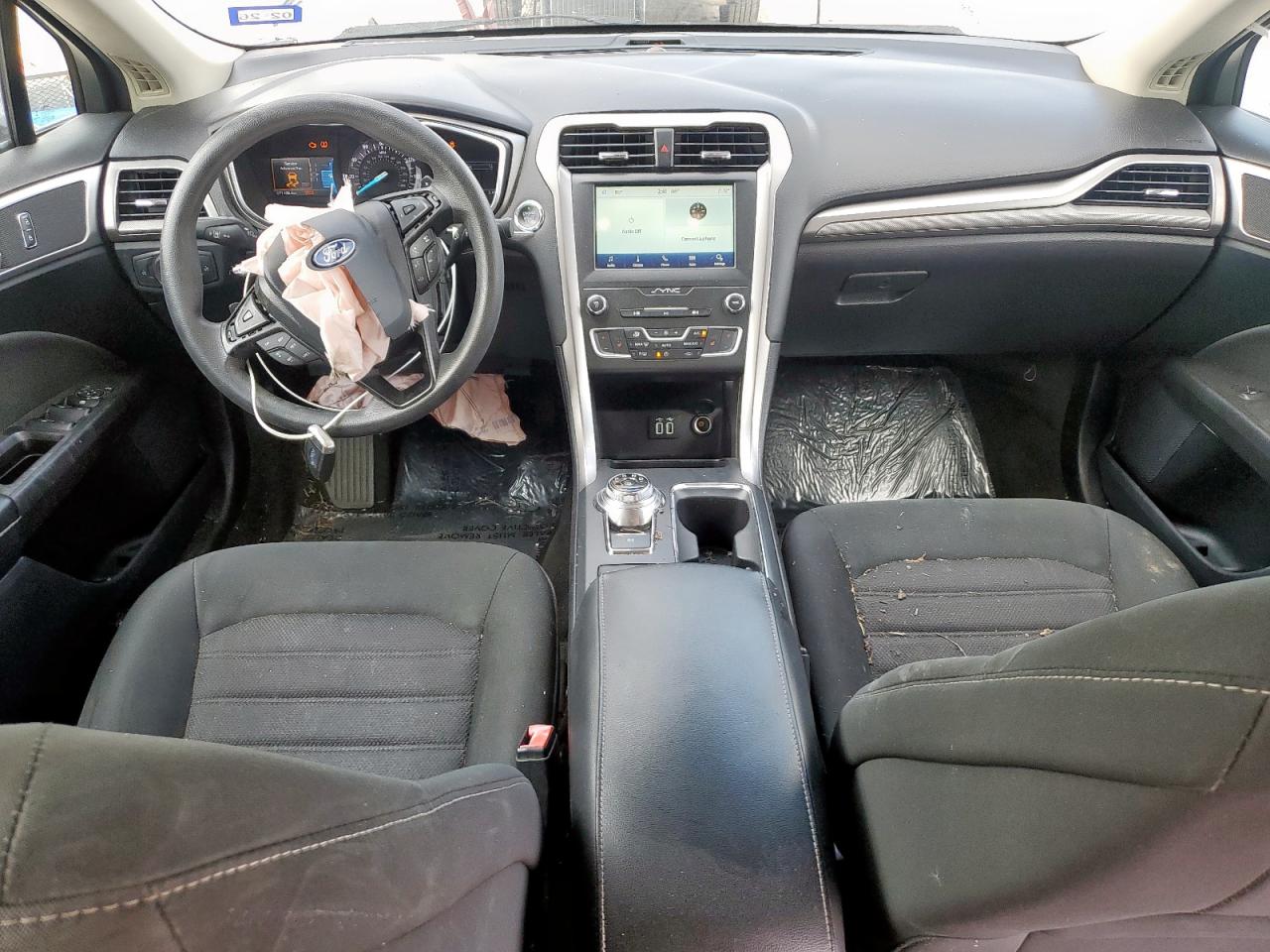 2020 Ford Fusion Se VIN: 3FA6P0T99LR172375 Lot: 89670285