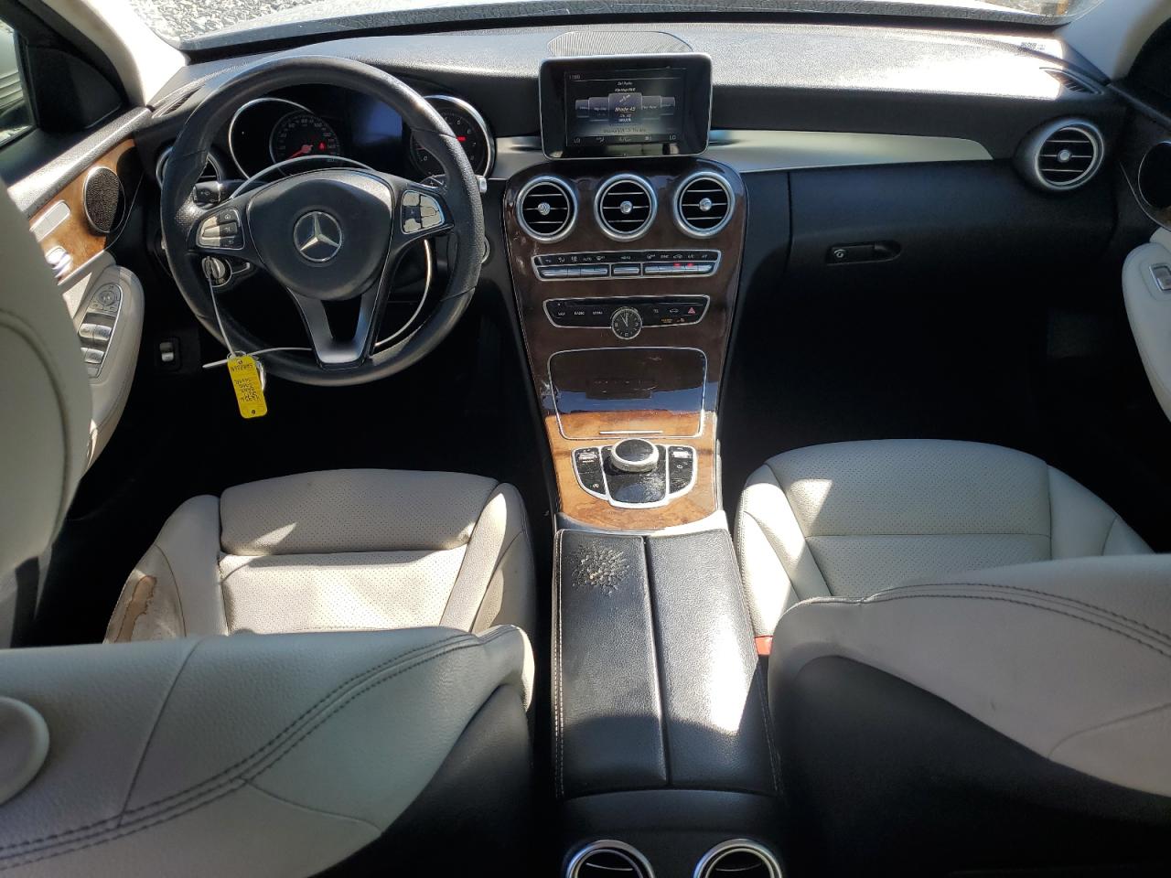 2017 Mercedes-Benz C 300 VIN: 55SWF4JB7HU203611 Lot: 82439705