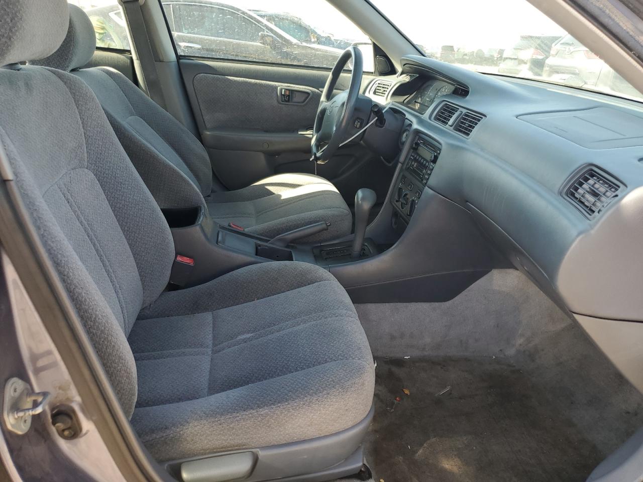 2000 Toyota Camry Ce VIN: 4T1BG22K2YU679297 Lot: 90669205