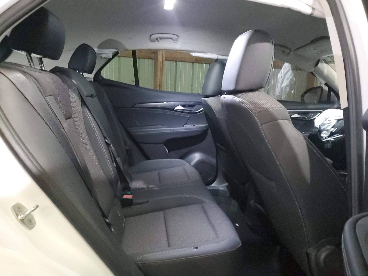 2022 Buick Envision Preferred VIN: LRBAZLR43ND163175 Lot: 87390125