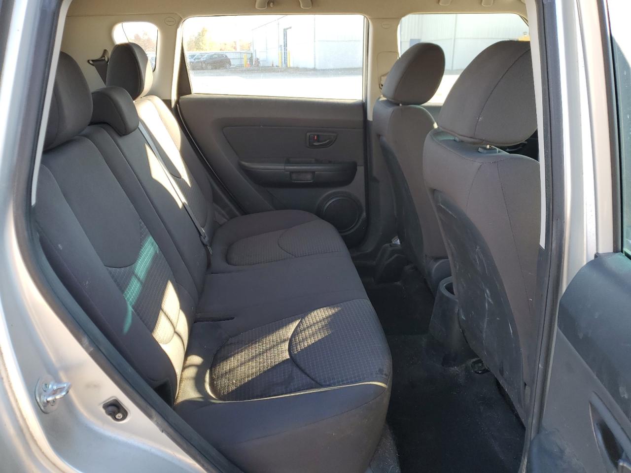 2011 Kia Soul VIN: KNDJT2A12B7716777 Lot: 90079625