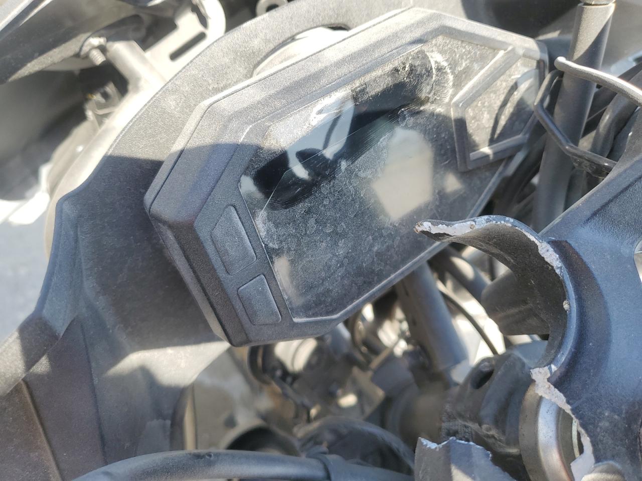 2025 Kawasaki Ex500 VIN: ML5EXGG19SDA69822 Lot: 84071625