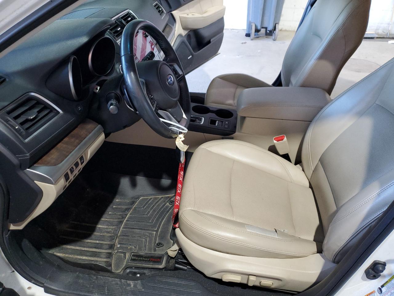 2018 Subaru Outback 2.5I Limited VIN: 4S4BSANCXJ3263958 Lot: 84906955