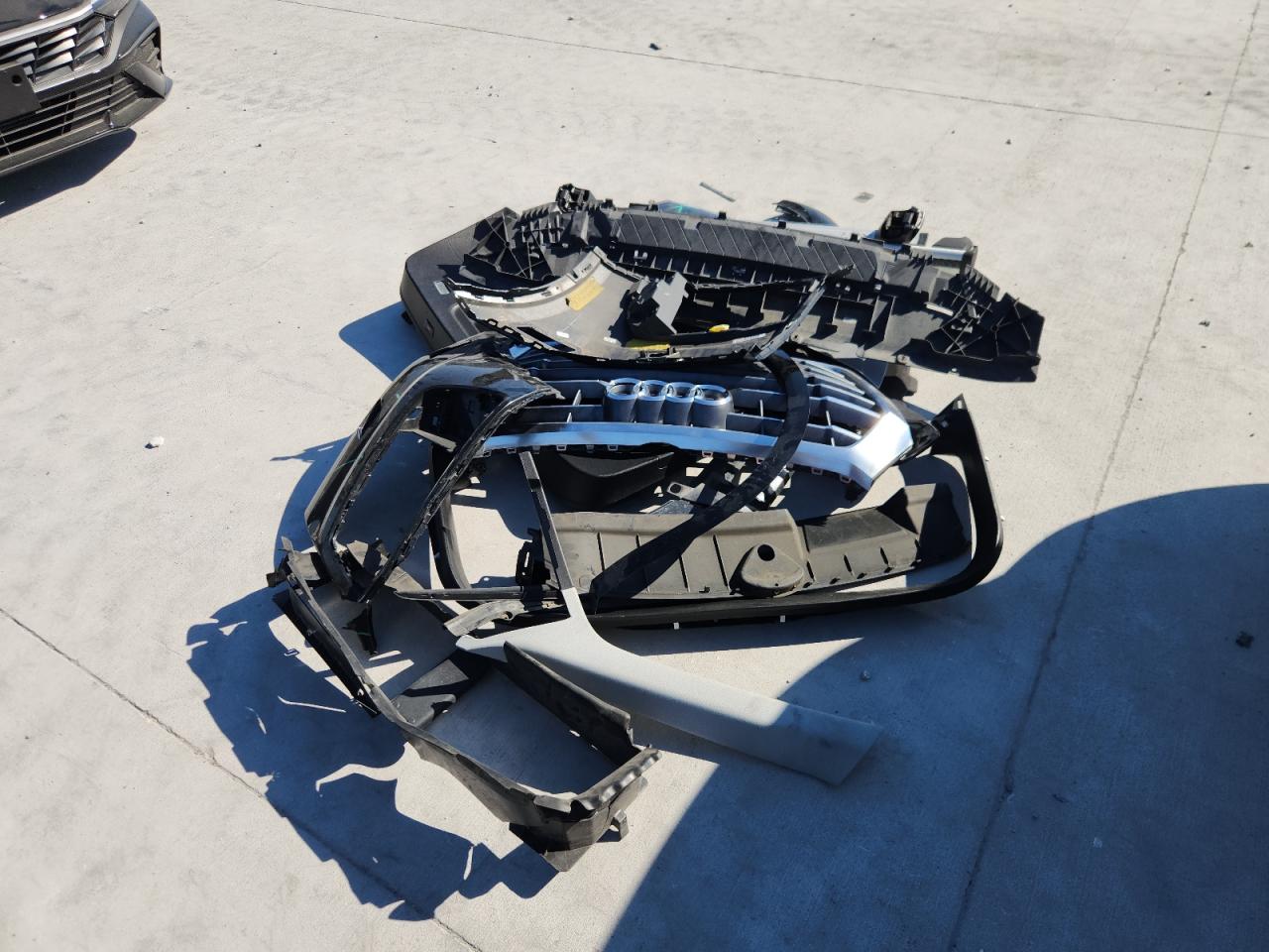 2020 Audi Q5 Premium VIN: WA1ANAFY0L2043586 Lot: 86182735